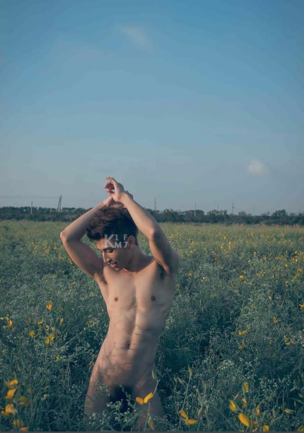 Whoseman-7-平面男模-蔡洋洋---藝術全見版